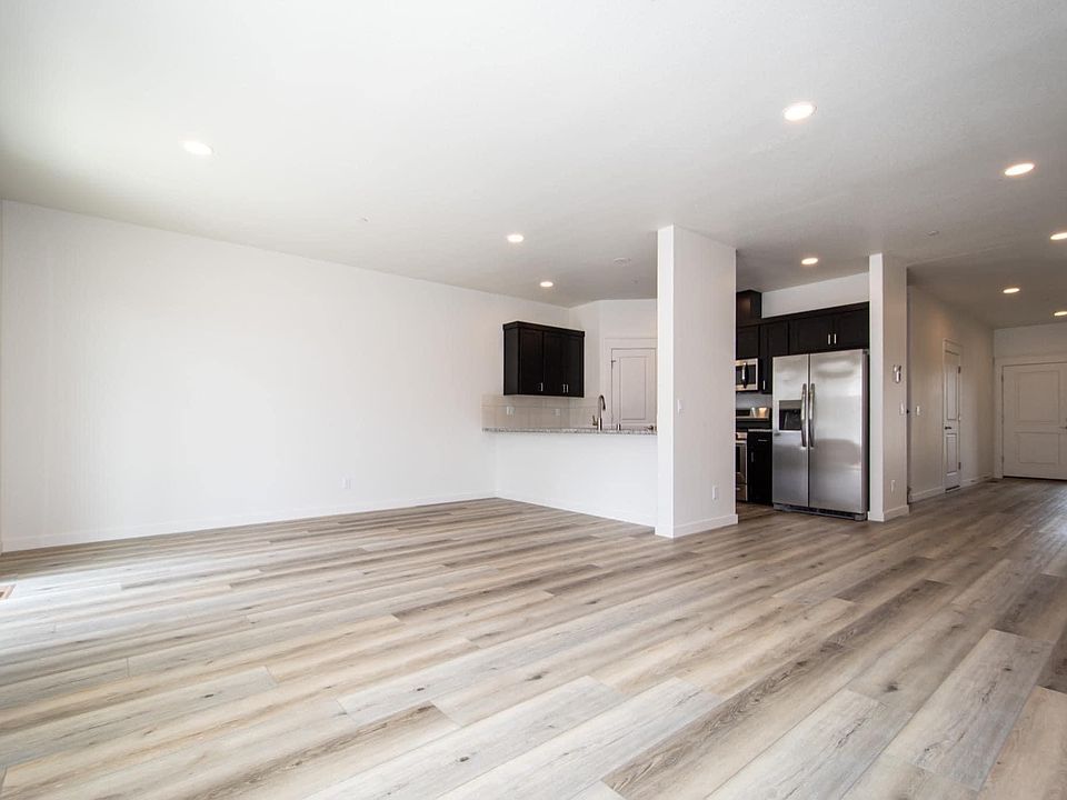1st image of 7706 NE 71st Pl