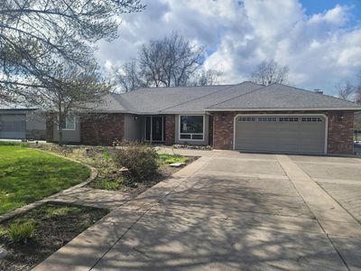 1092 Casino Rd, Medford, OR, 97501