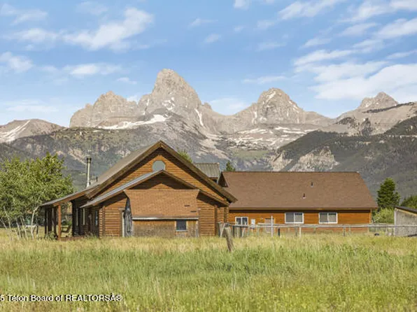 135 Butler Ln, Driggs, ID 83422