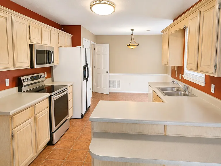 3403 W Beech Dr — Photo 4