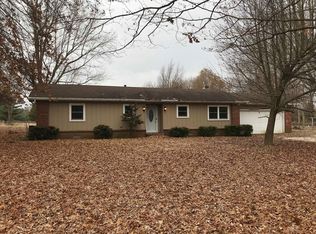 5536 E Riverview St, Springfield, MO 65809