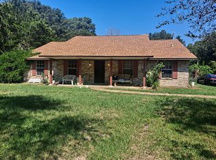 7906 Fm 1960, Dayton, TX 77535