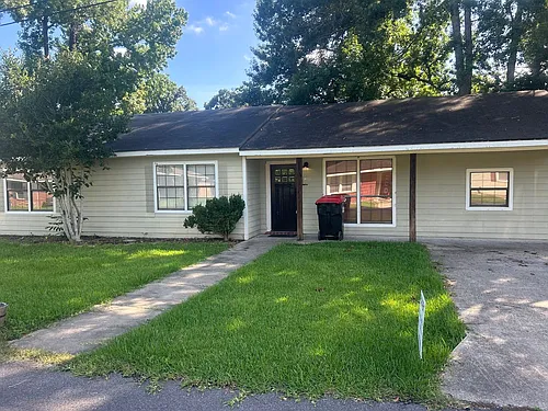 112 Redwood Dr Photo 1