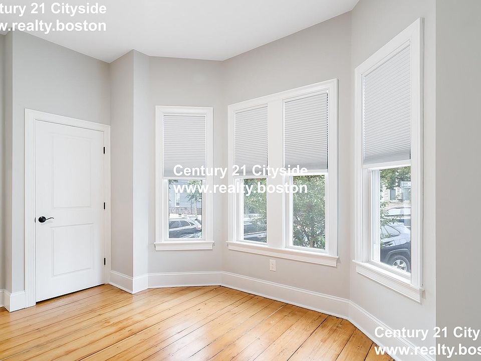 2nd image of 286 Maverick St #3A