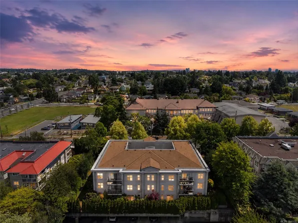 3160 Albina St #407, Saanich, BC V9A 1Z5