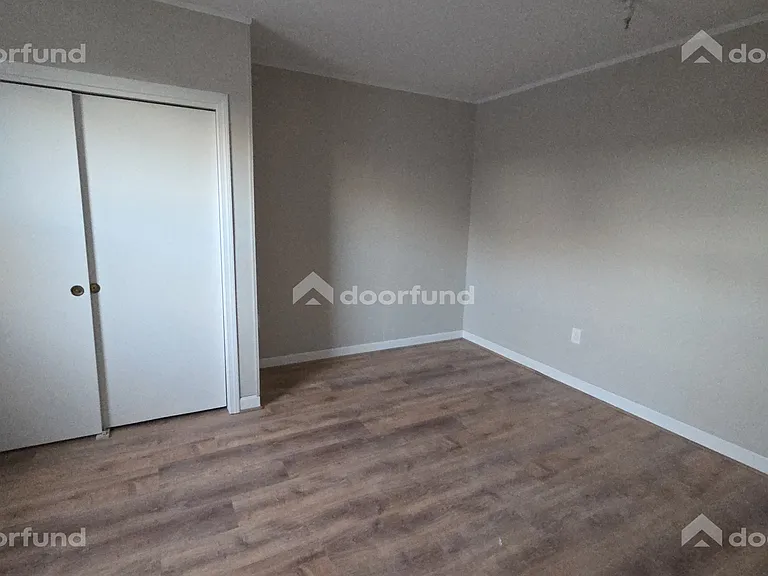 318 Central St #8 — Photo 6