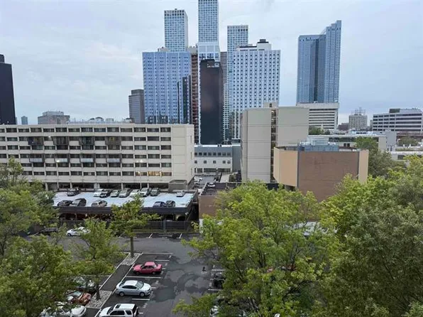 201 Saint Pauls Avenue image 1 of 11