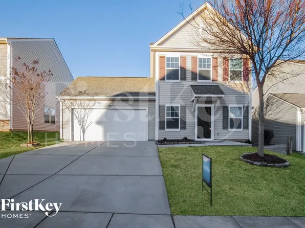 707 Rook Rd, Charlotte, NC 28216