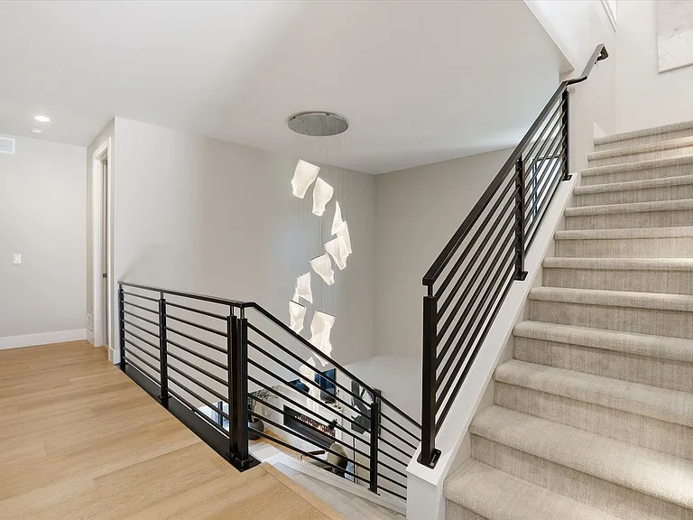 2860 W Lumber Ln — Photo 30