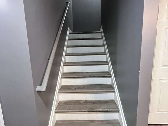 2nd image of 57 Sassafras Ln #57