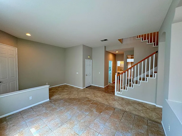 5216 Timber Branch Way — Photo 3