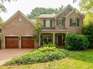 3920 Vailwood Dr, Nashville, TN 37215