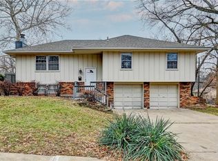 9811 E 50th St, Kansas City, MO 64133