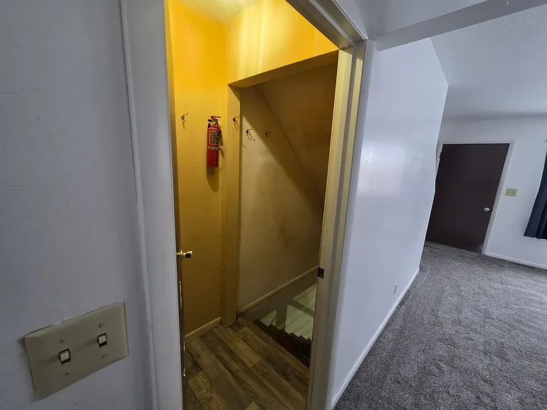 342 E Park Ave — Photo 10