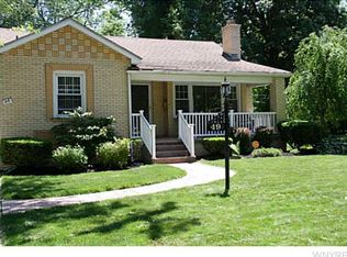 49 Wainwright Rd, Cheektowaga, NY 14215