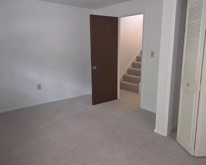 74 Schuler St — Photo 11