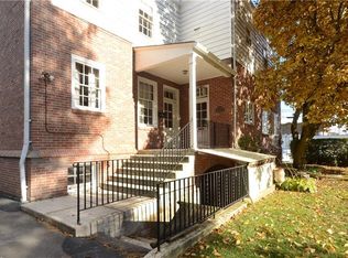 328 Beaver St, Sewickley, PA 15143
