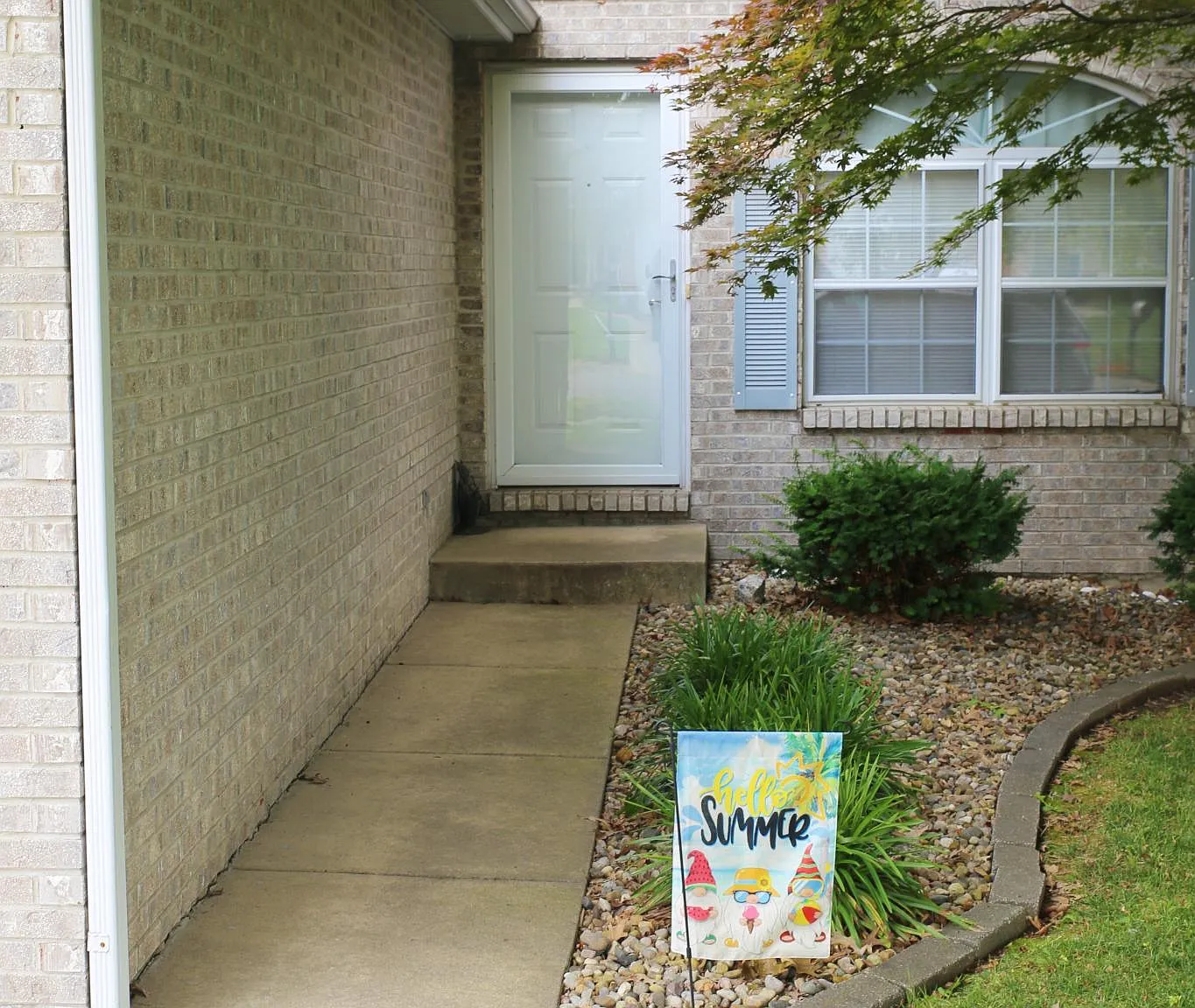 2 bed, 1250 sqft, $1,425 — Photo 2