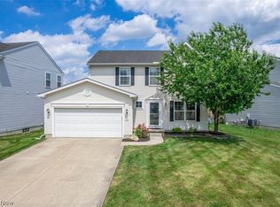 37529 Tail Feather Dr, North Ridgeville, OH 44039