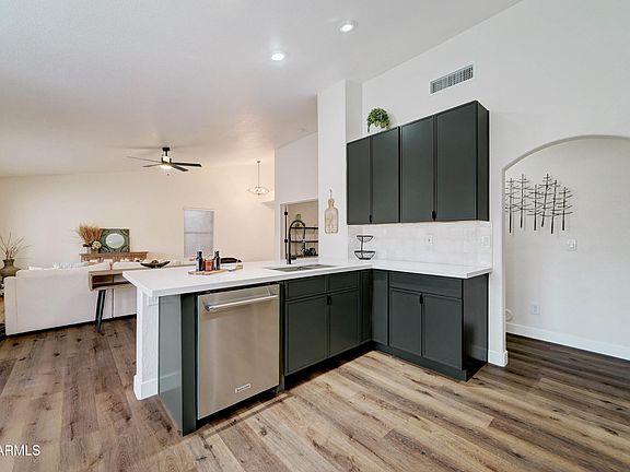 5th image of 12910 W VERNON Avenue
