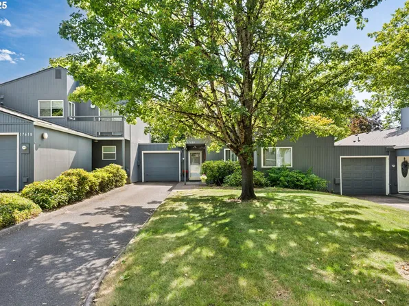 17622 NW Rolling Hill Ln, Beaverton, OR 97006