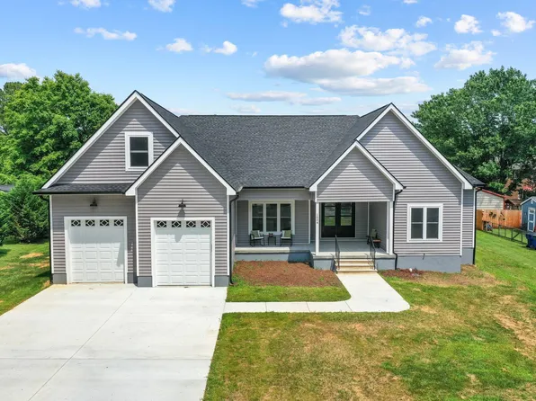 1604 Palmer Dr, Graham, NC 27253