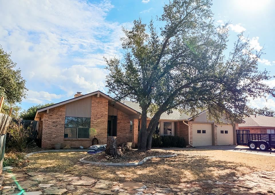 1st image of 400 McKee Ln