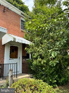 57 Garden Dr, Alexandria, VA, 22304