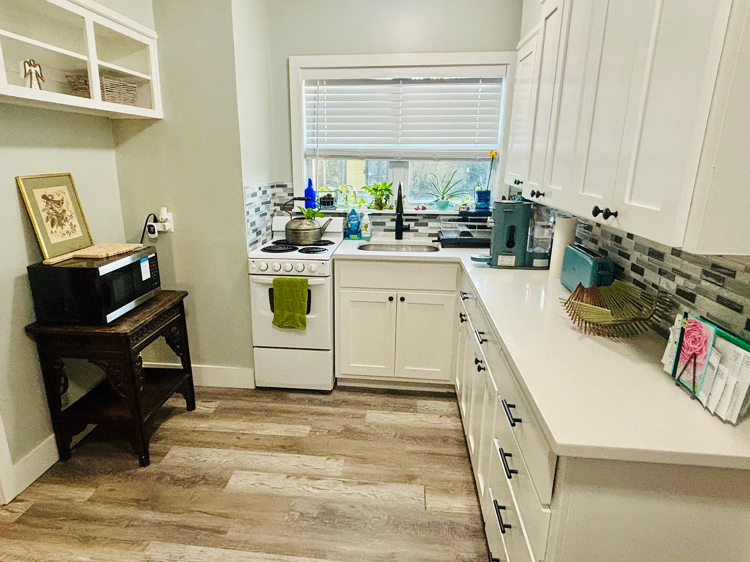 2 bed, 1000 sqft, $1,500 — Photo 2