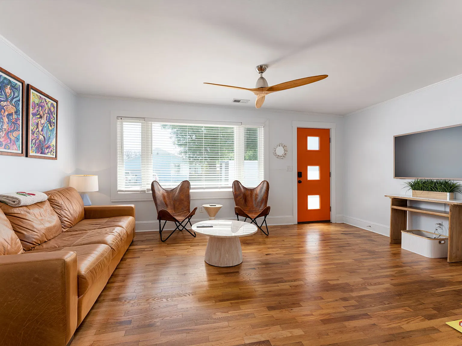 3 bed, 1294 sqft, $2,100 — Photo 4
