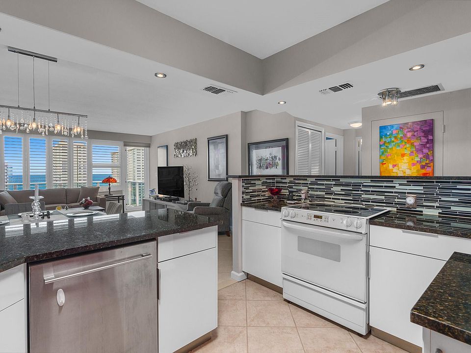 1st image of 3333 NE 34th Street #1512A