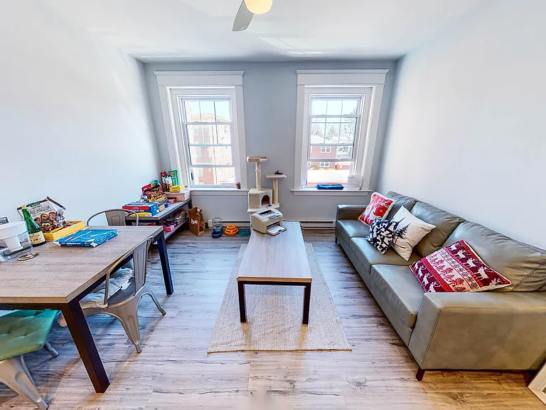 245 Whitney Ave #2L — Photo 7