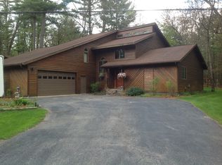 1277 Euclid Ave, Grayling, MI 49738