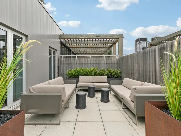 345 West 13th Street PH6B image 2 of 16