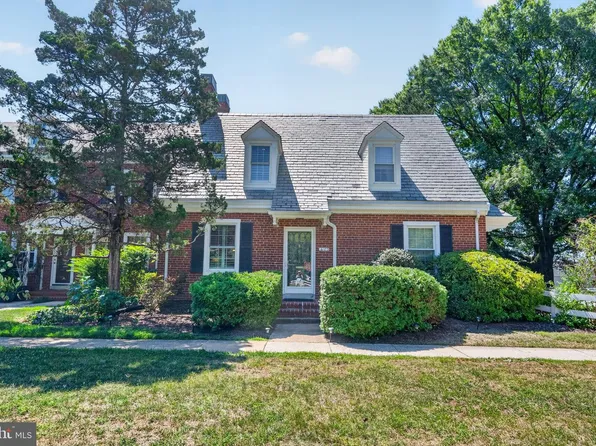 4103 36th St S, Arlington, VA 22206