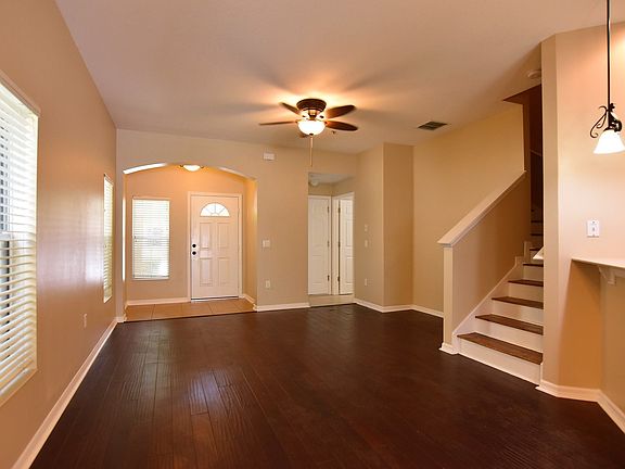 3rd image of 208 Windflower Way