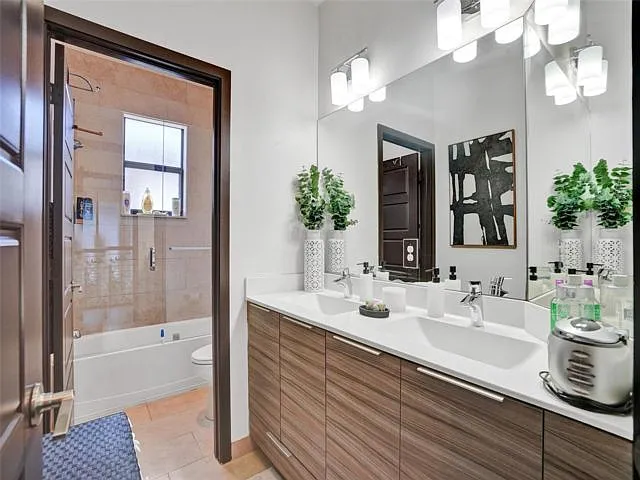 15501 NW 88th Ave — Photo 12