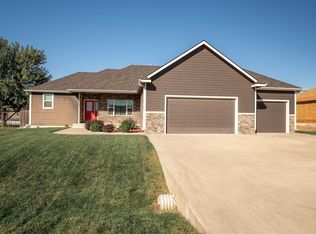 711 N Struble St, Bennington, KS 67422