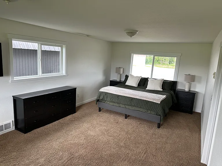 15002 Roosevelt Rd SE — Photo 16
