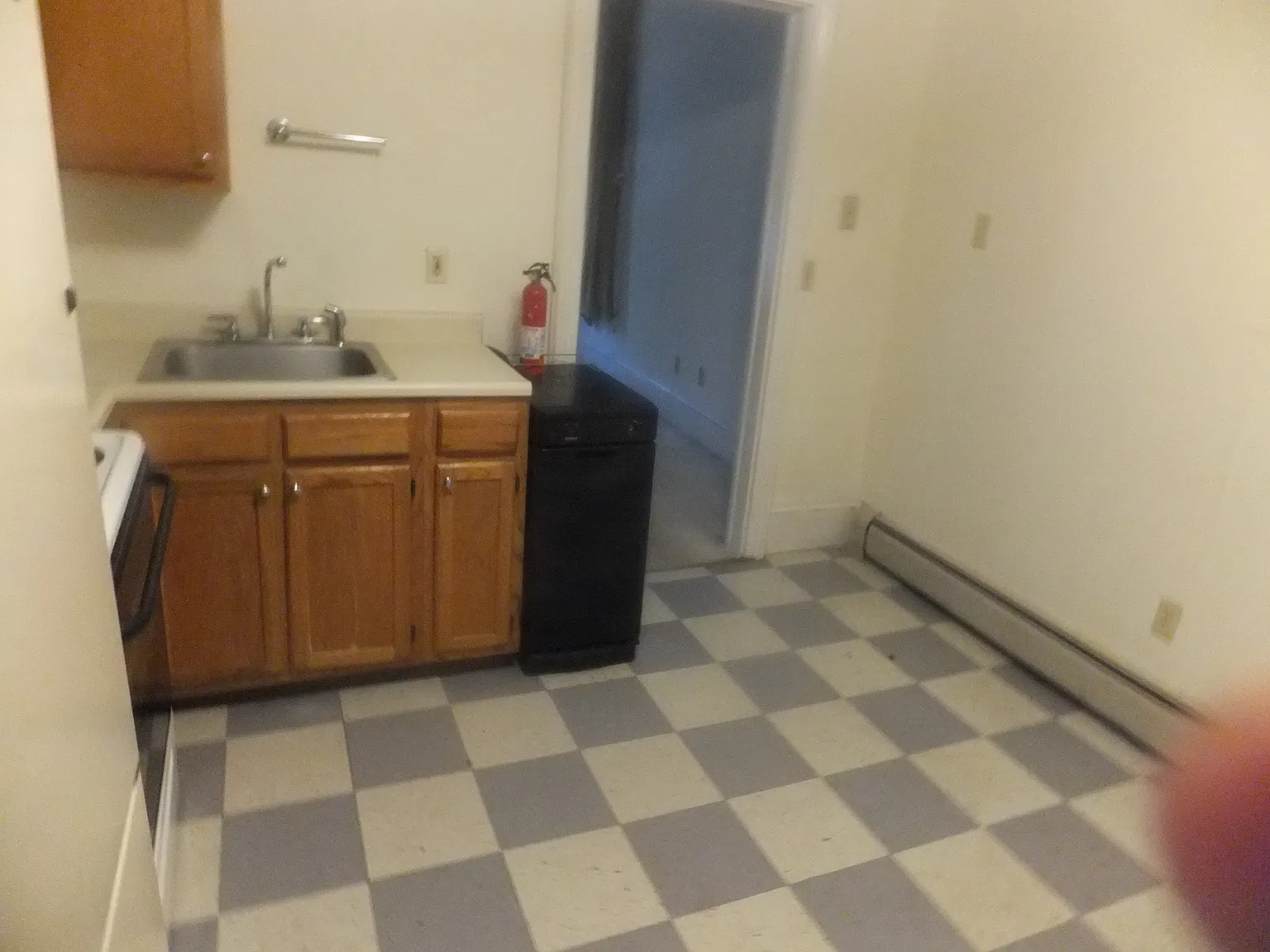 2 bed, $1,600 — Photo 3