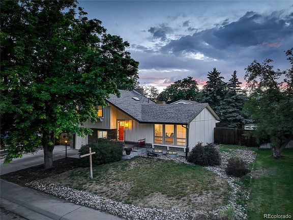 2nd image of 8397 Yarrow Court