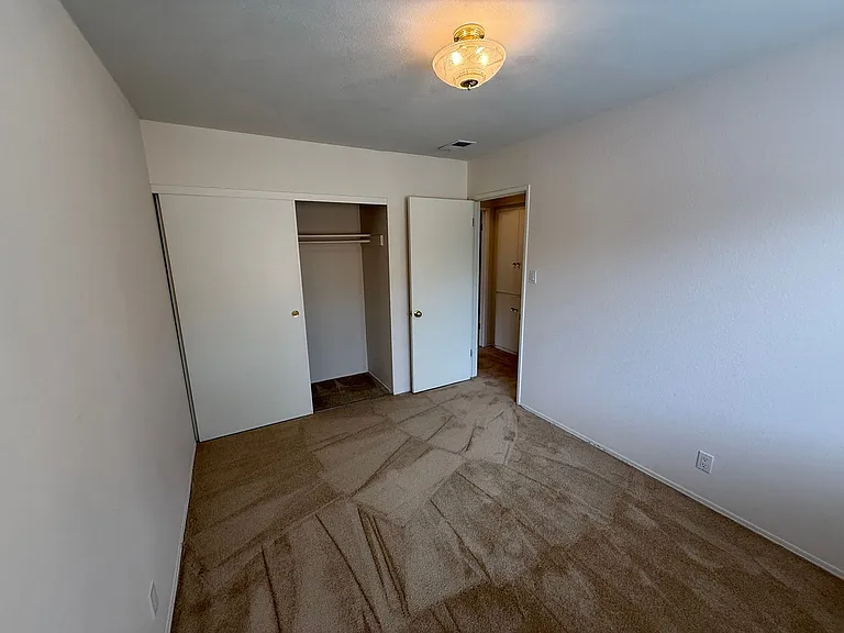 545 Pearson Rd — Photo 19