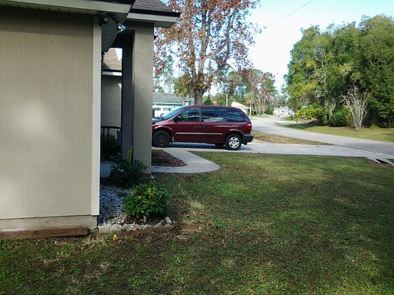 2nd image of 33 Parkway Dr