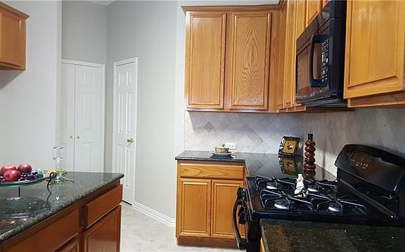5th image of 4601 Highlands Dr
