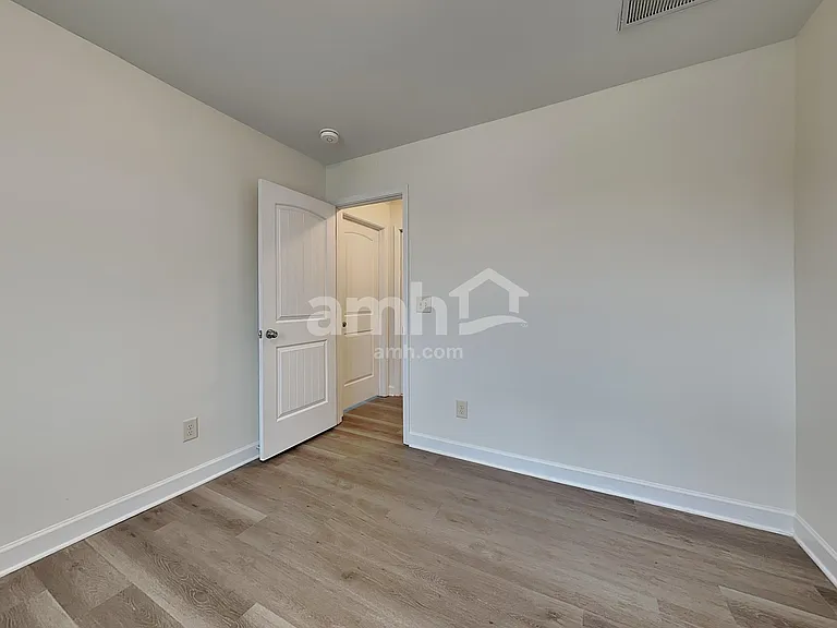 3307 Earl Of Mar Ct — Photo 17
