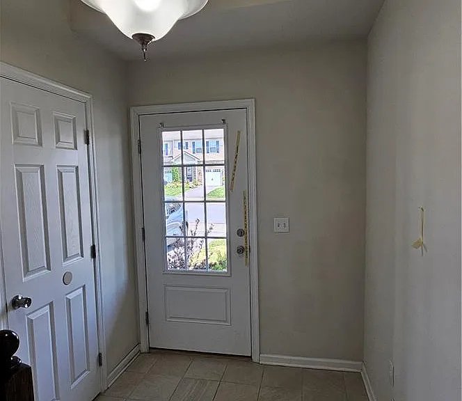 1462 Black Forest Dr S — Photo 4