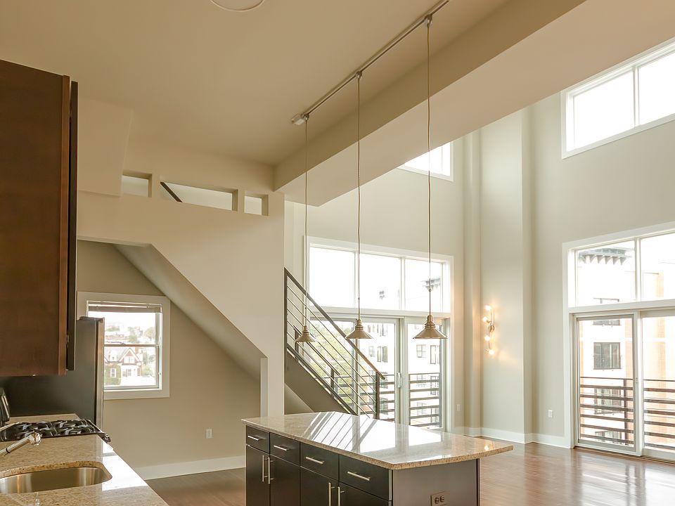 2nd image of 110 Broad St APT 201
