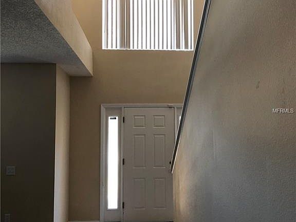 3rd image of 136 Athabasca Dr