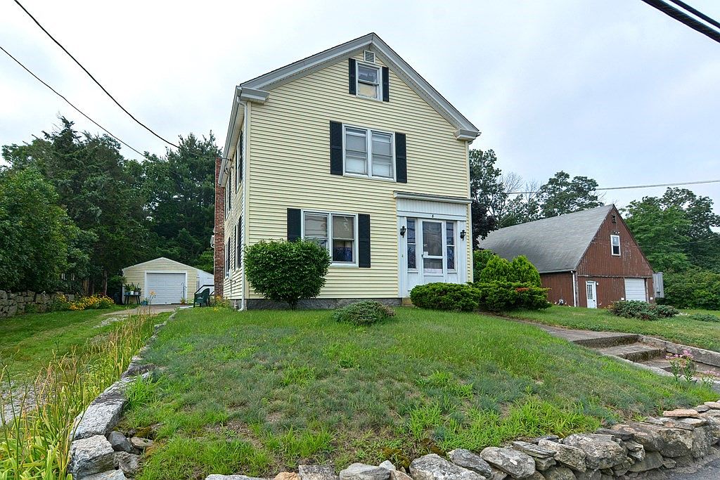 8 Mendon St, Bellingham, MA 02019 MLS 73140177 Zillow