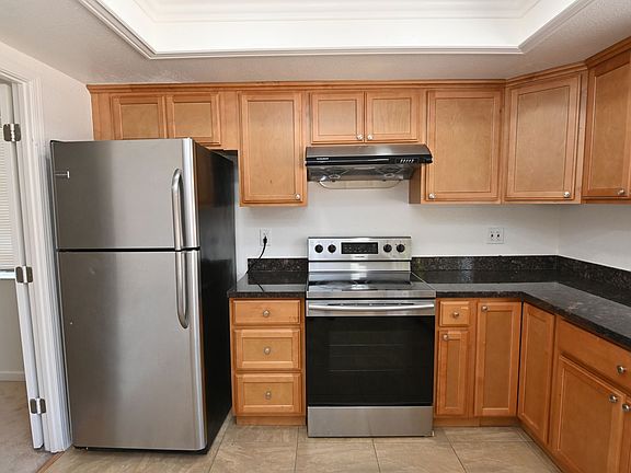 3rd image of 47300 Havasu St